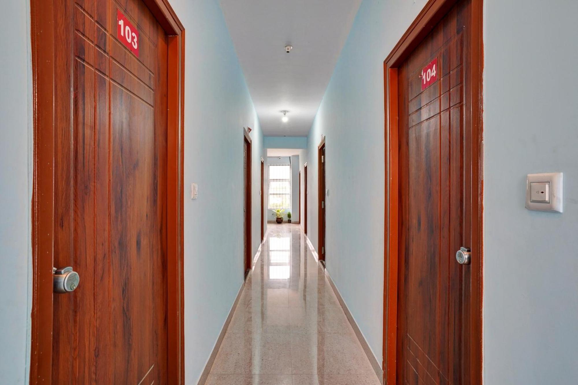 העיר בנגלור Hotel O Harsha Inn מראה חיצוני תמונה